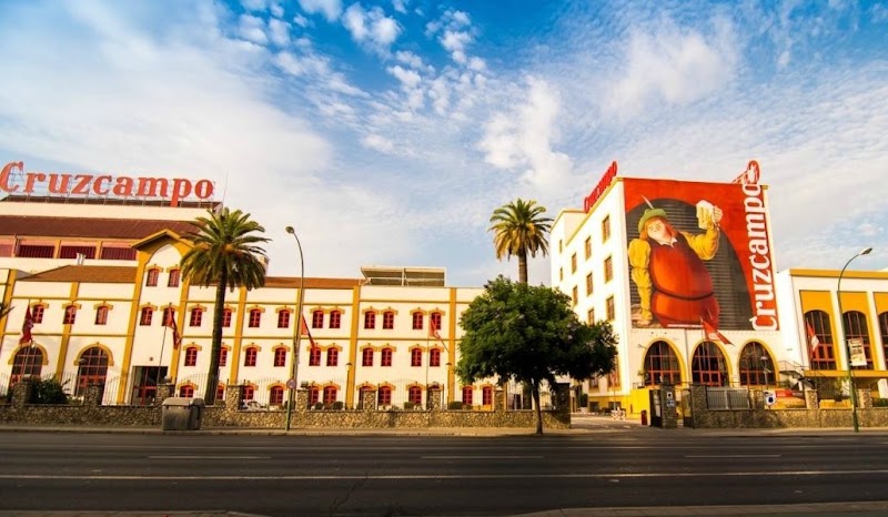 Fundación Cruzcampo Sevilla, Avenida de Andalucía