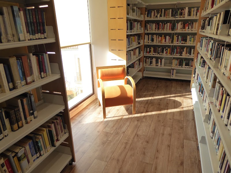 Biblioteca Pública Municipal de Utrera